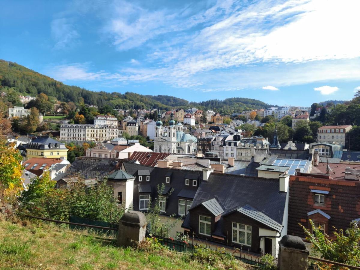 Apartmán Nad Kolonádou KLV Exterior foto