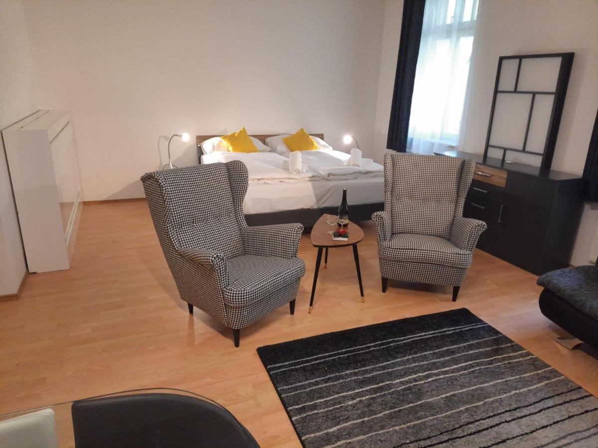 Apartmán Nad Kolonádou KLV Exterior foto
